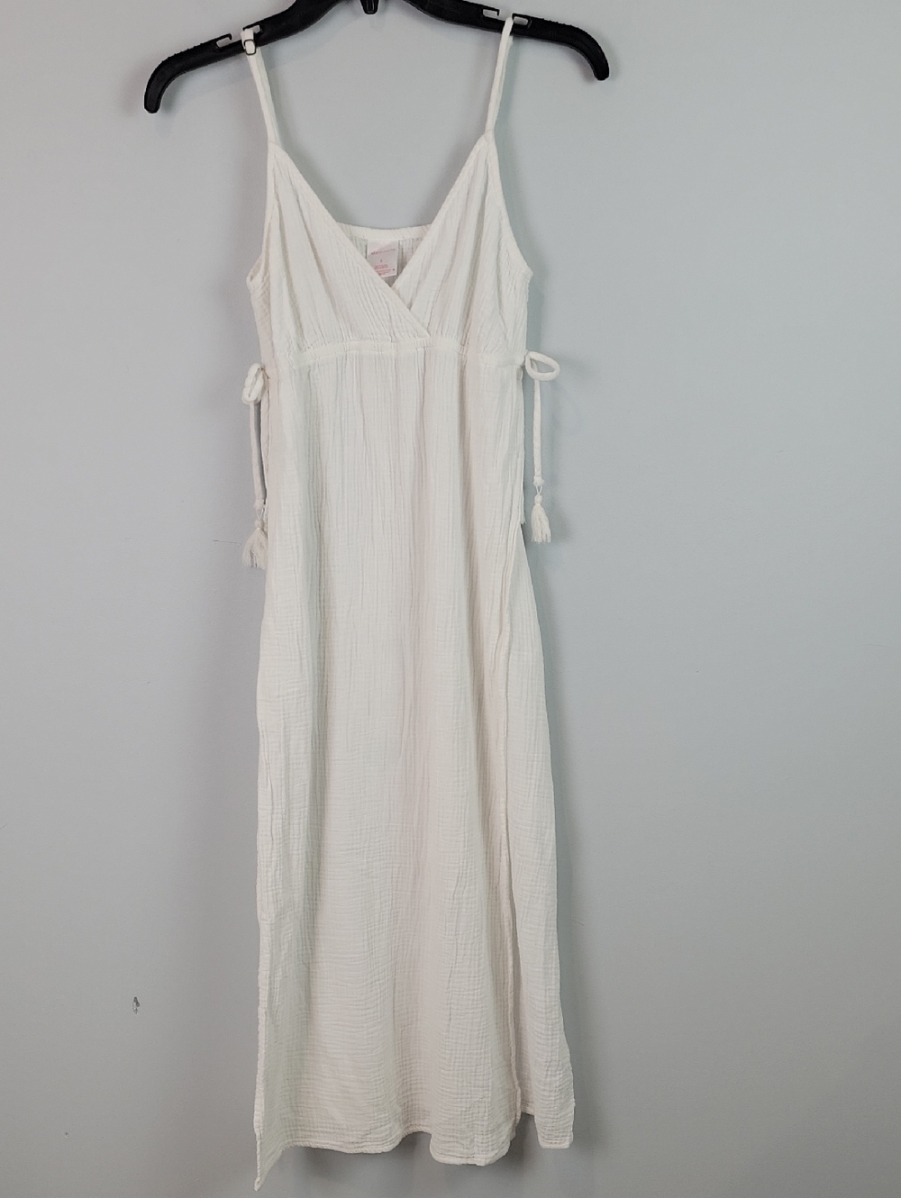 Xhilaration womens Side Slit Swim Cover Up Dress Size S White Sleeveless Boho